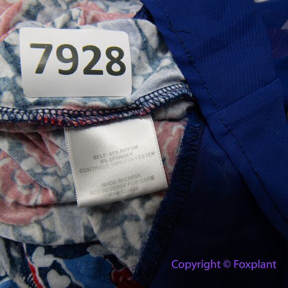 ModCloth rose print Outgoing Guidance Surplice Top, size 2X - Picture 15 of 16